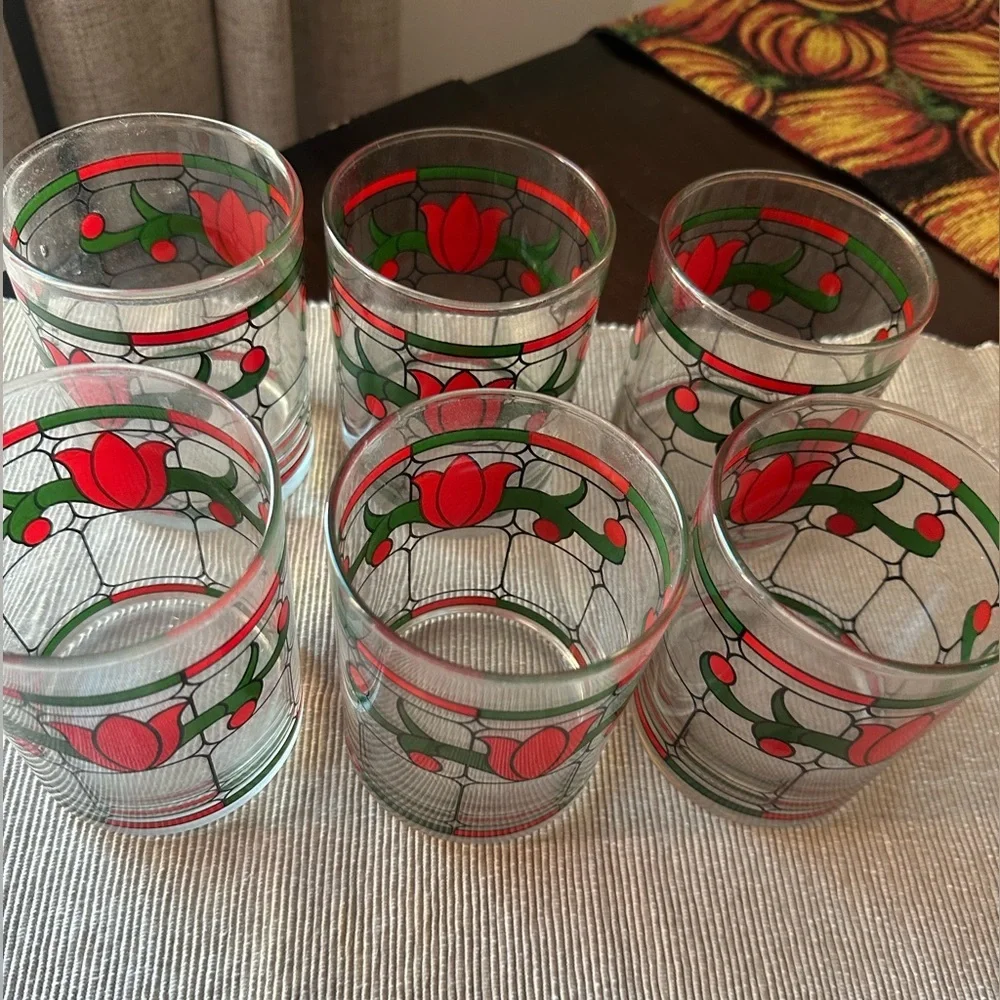 Coca Cola Red and Green Glass Tumbler Set